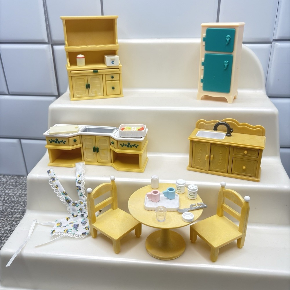 Calico Critters Epoch Dollhouse Kitchen Furniture HutchTable Refrigerator Sink